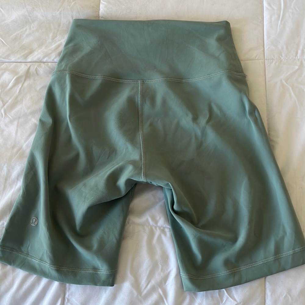 Base pace shorts